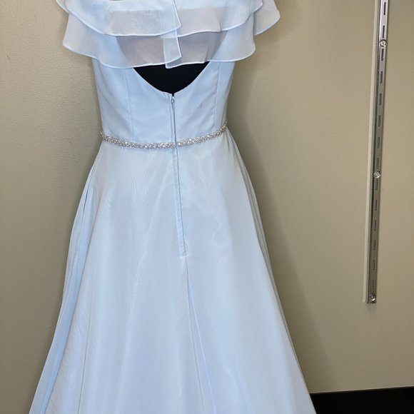 Morilee Sky Color Stunning Evening Gown In A Size 10 - Picture 5 of 6